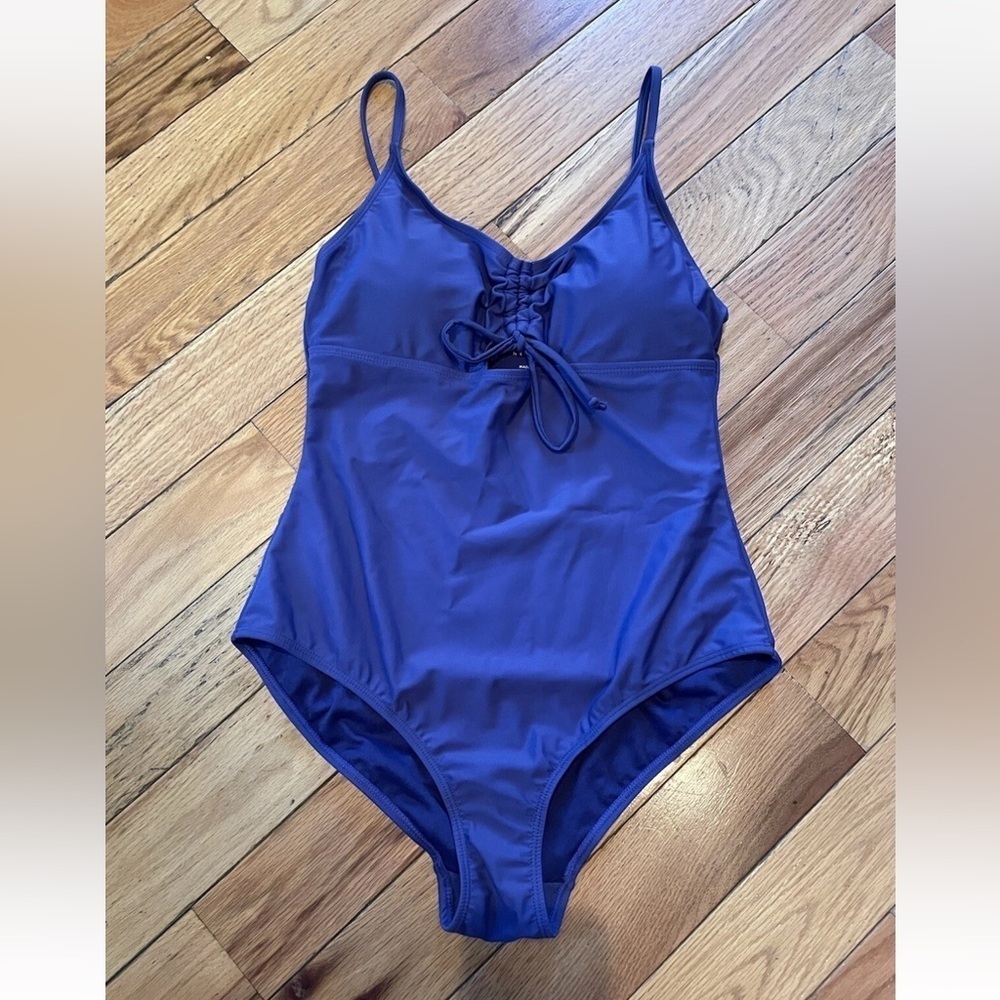 Jones New York Women's Size Medium One-Piece Swimsuit Navy Blue New With Tags - Picture 1 of 15